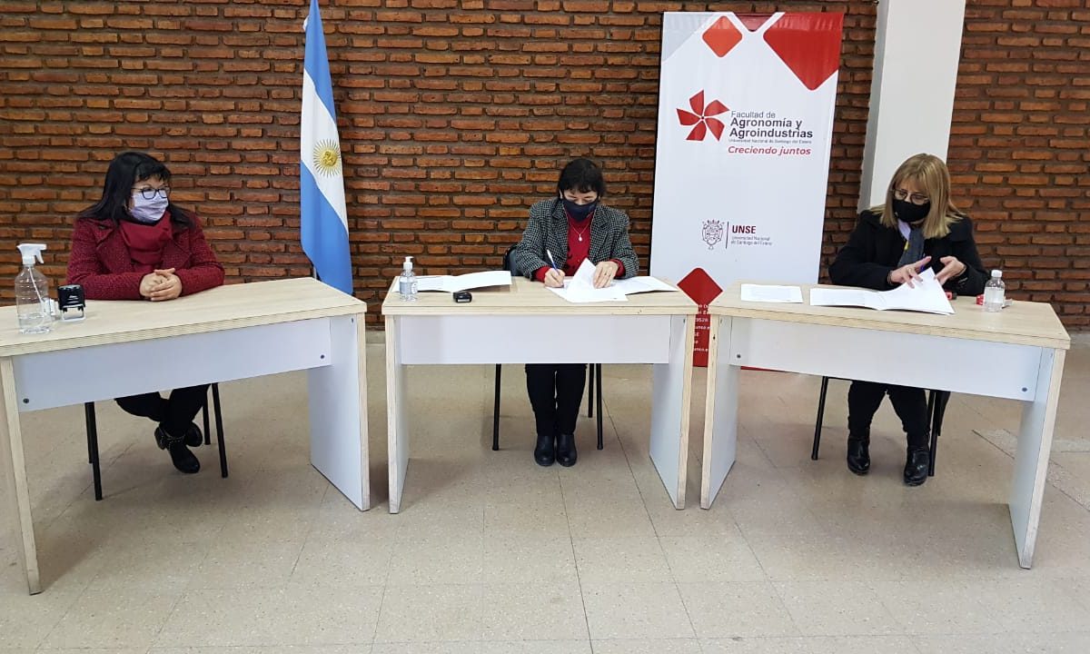 Firma de convenios