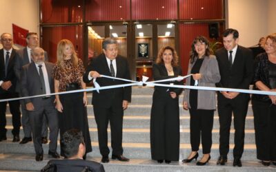 La UNSE celebra 52 años transformando el presente y proyectando el futuro